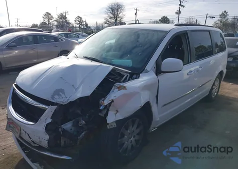 2014 Chrysler Town & Country Touring z USA, uszkodzony, nr VIN 02C4RC1BG2ER21527